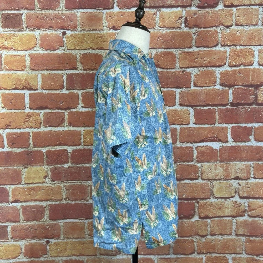 Go Barefoot Hawaiian Shirt Button Up Reverse Print Tropical Surf Mens Size Small